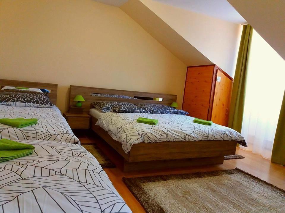 Bartok Ter Panzio Bed & Breakfast Eger Exterior photo